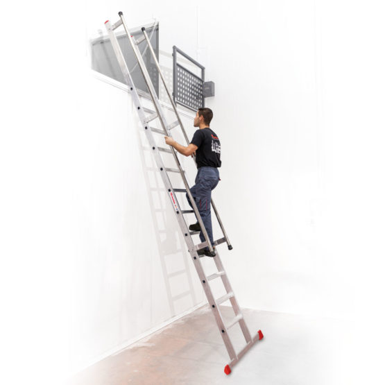 Faraone_drabina_przystawna_SAS_wejście