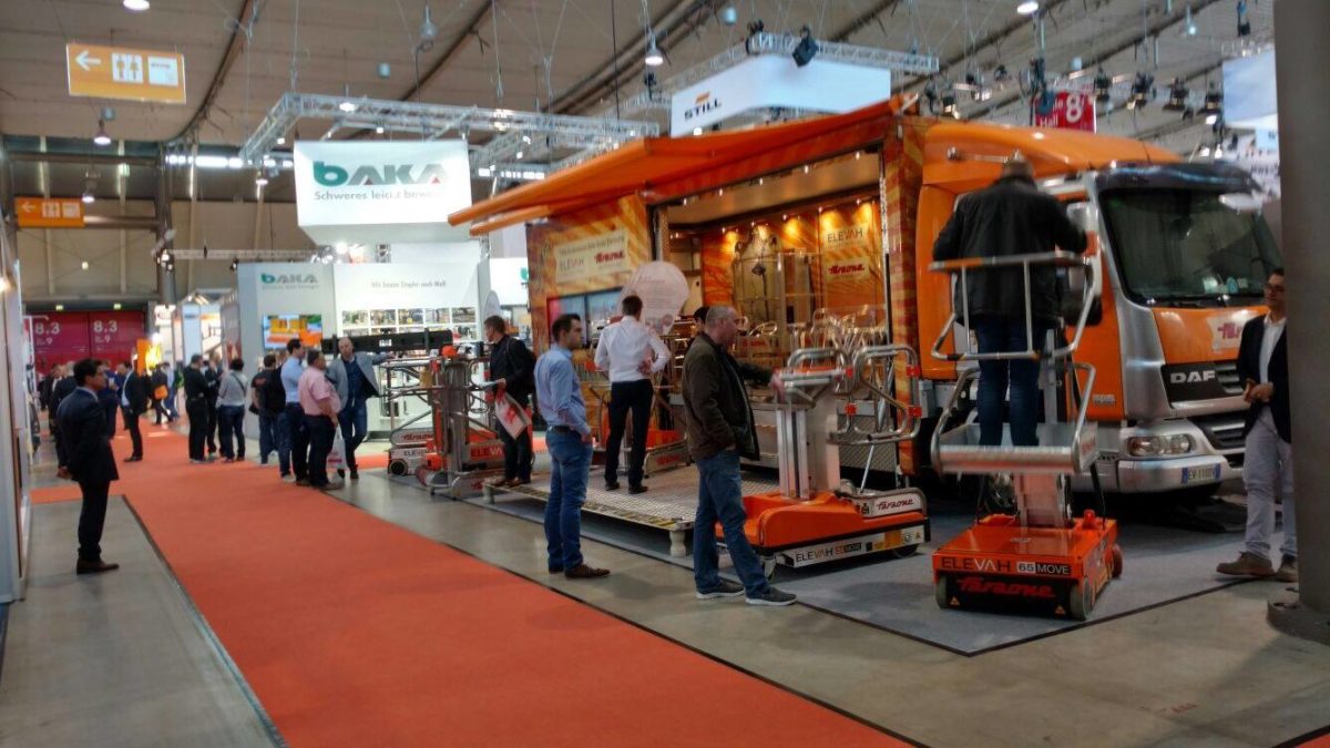 Faraone na targach Logimat 2017 Stuttgart
