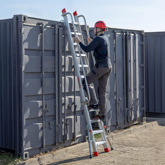Faraone drabina z szerokimi stopniami i stabilizatorem SELLA