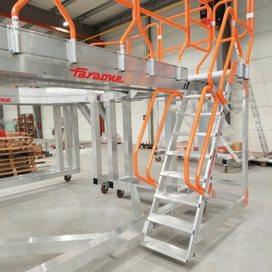 Podest roboczy dla lotnictwa Spec TW394 Faraone