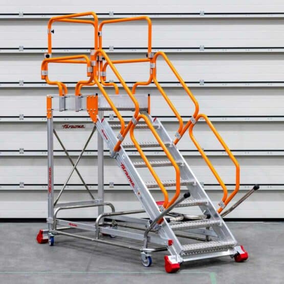 Podest Scala System z regulowanymi barierkami - Spec R0J141 Faraone