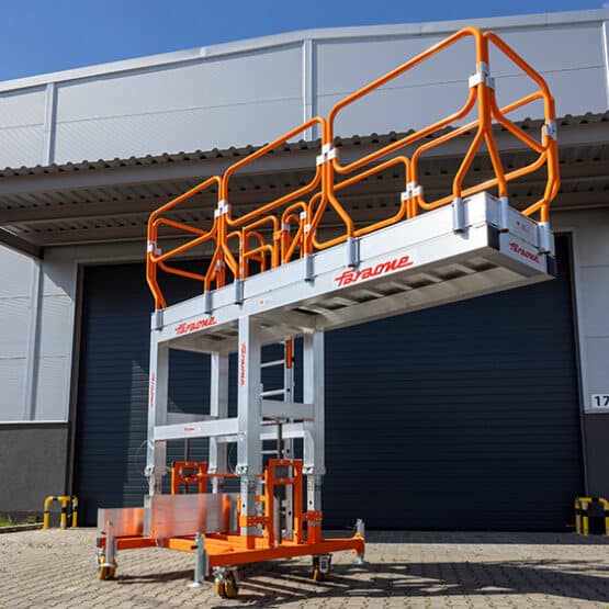 Podest z długim balkonem roboczym Spec MD0137 Faraone