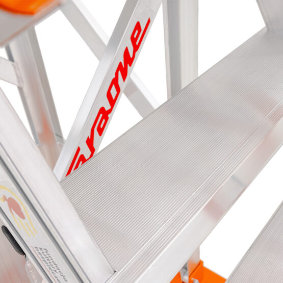 Mobilny podest roboczy dla branży farmaceutycznej Faraone_SPEC_KZ0060