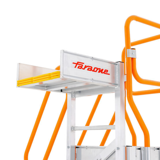 Mobilny podest roboczy dla branży farmaceutycznej Faraone_SPEC_KZ0060