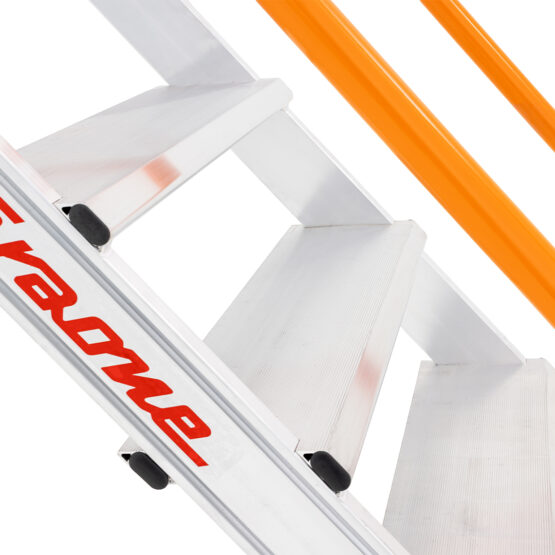 Mobilna platforma z długim balkonem i składanymi barierkami RJ0247 Faraone